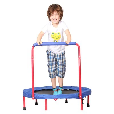 Kleiner Indoor-Sprungpark